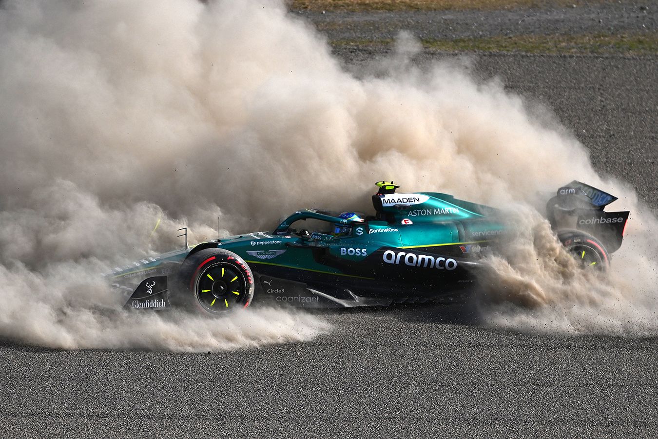 Точно ли надо верить в «Астон Мартин»?