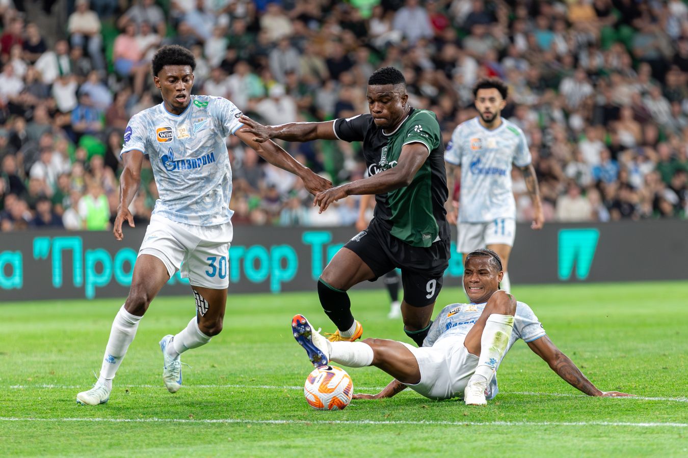 Генич рассказал, как Зенит звонил в Краснодар и просил продать Кордобу