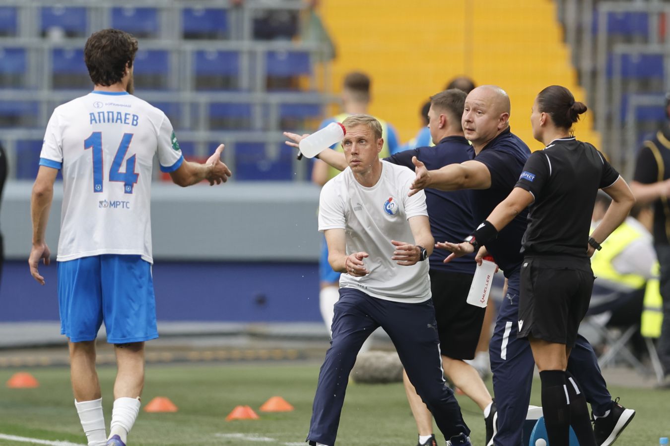 Мы пробили дно. Главный тренер Факела  об игре команды