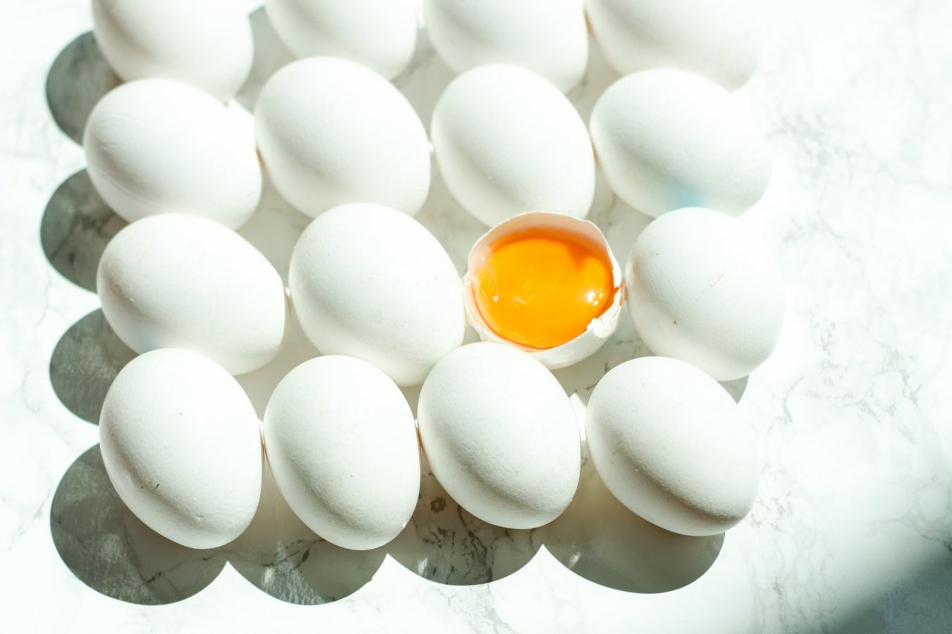 Риски, связанные с потреблением яиц: