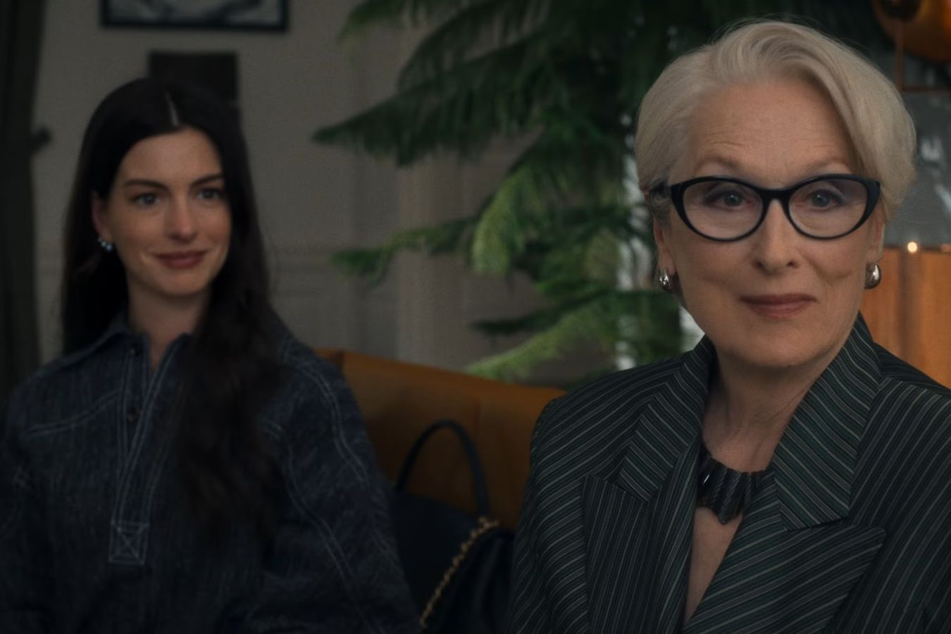 «Стильно, трогательно и смешно»: первые критики хвалят фильм «Дьявол носит Prada 2»