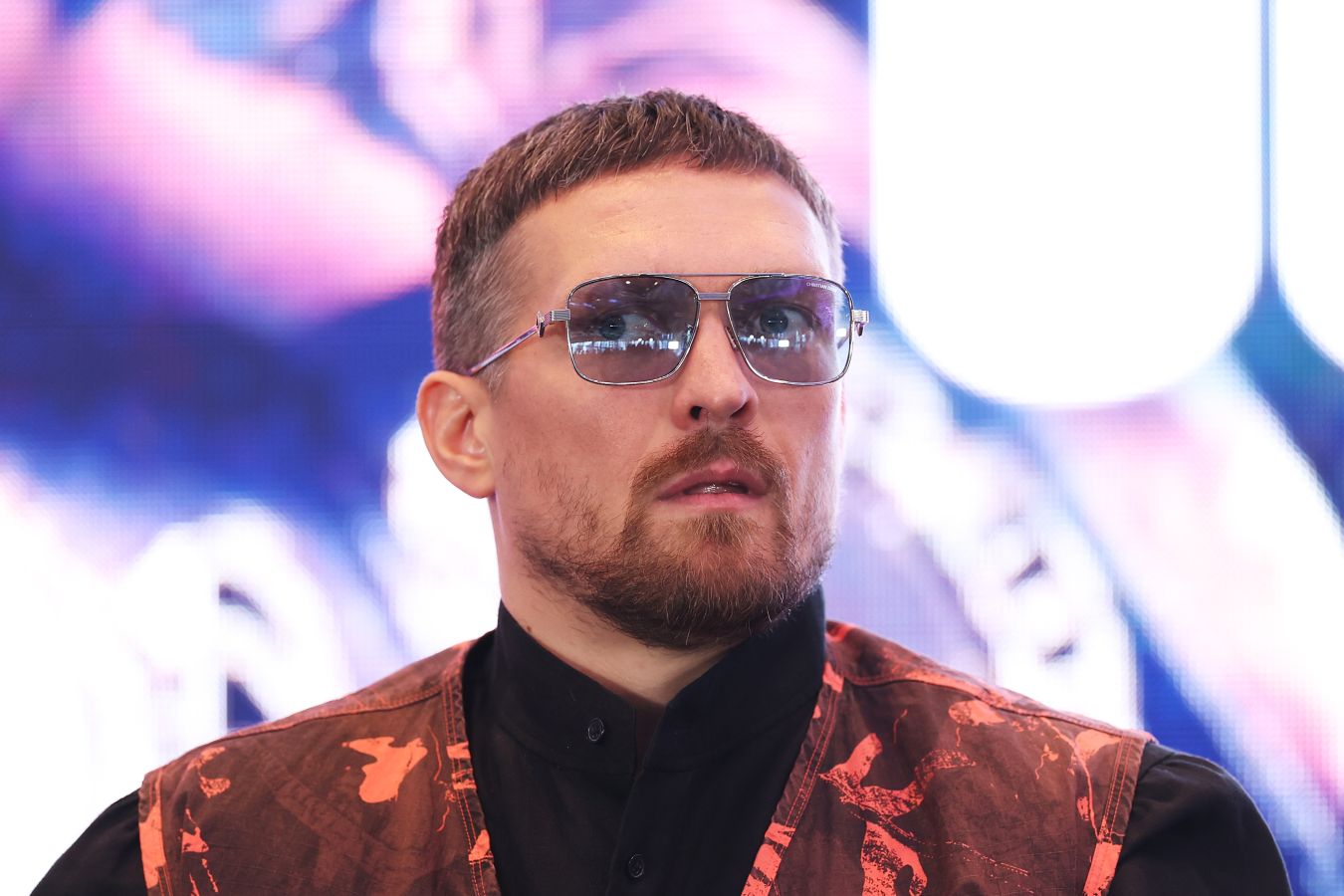 Усик раскрыл, с каким легендарным боксёром хотел бы сразиться. Это не Тайсон и не Али