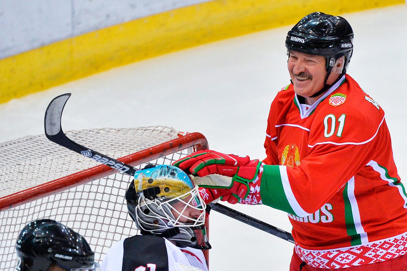 «Кому этот хлам нужен»? Что говорил Лукашенко о провалах сборной Беларуси на ЧМ