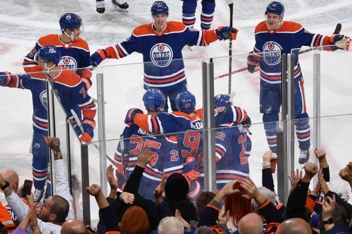 Пол Коффи вернулся в тренерский штаб Эдмонтона, где будет работать с защитниками