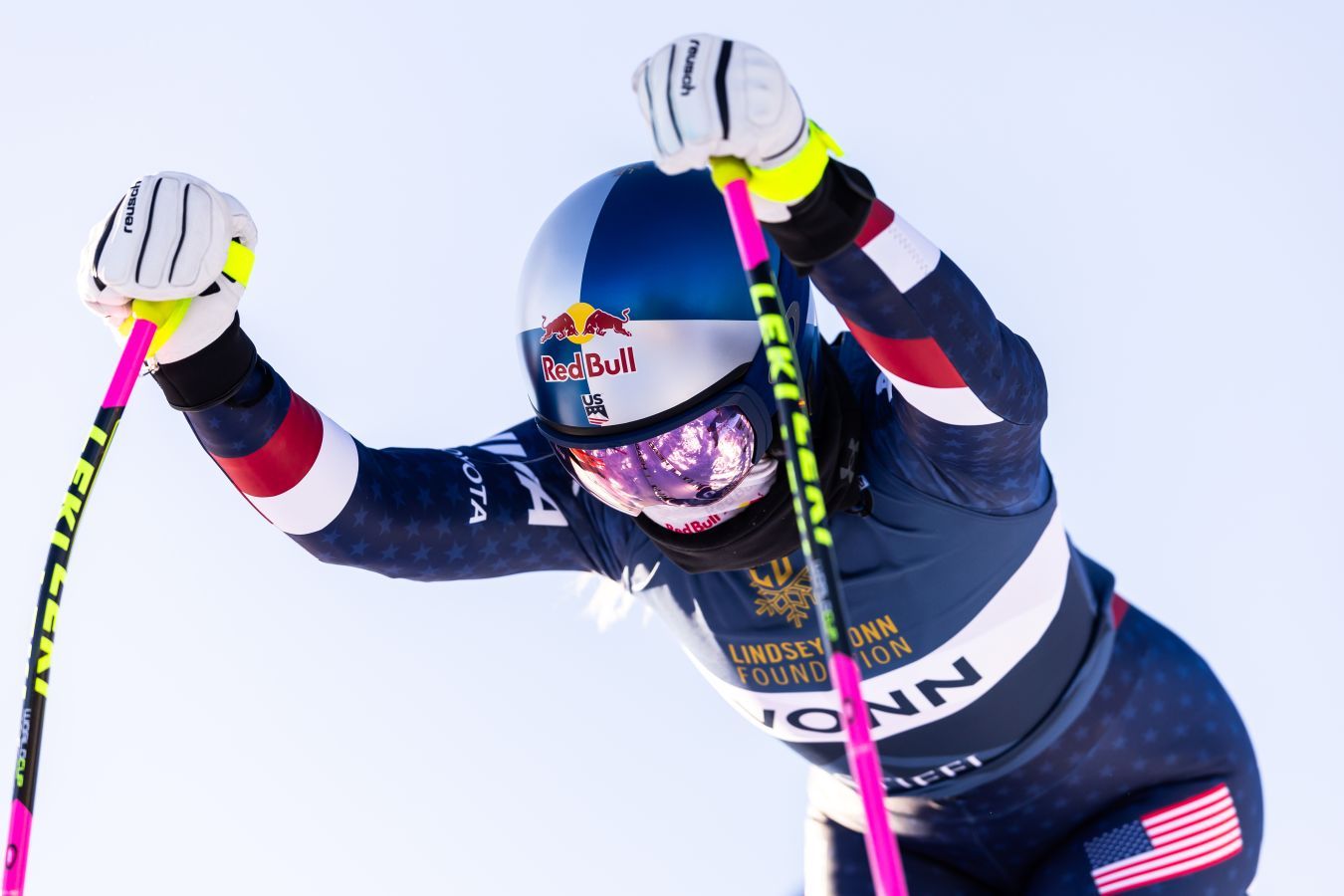 Видео: жёсткое падение Линдси Вонн на Олимпийских играх  2026