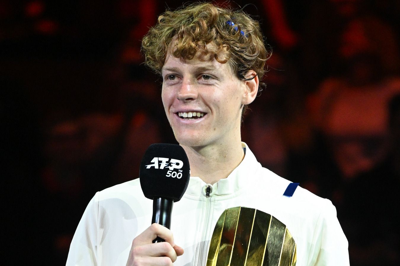 Янник Синнер болельщикам: это был очень напряжённый год, но вы дарили мне столько любви