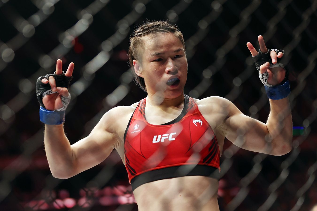 Чемпионка UFC Вэйли Чжан ответила, готова ли она провести бой с Валентиной Шевченко
