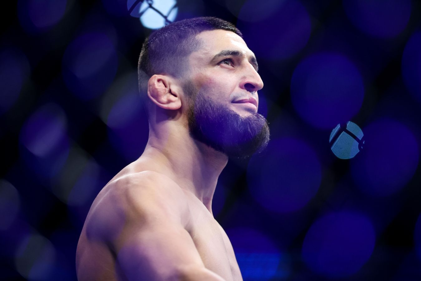 Боец UFC Хамзат Чимаев показал фото в майке ФК «Фламенго»