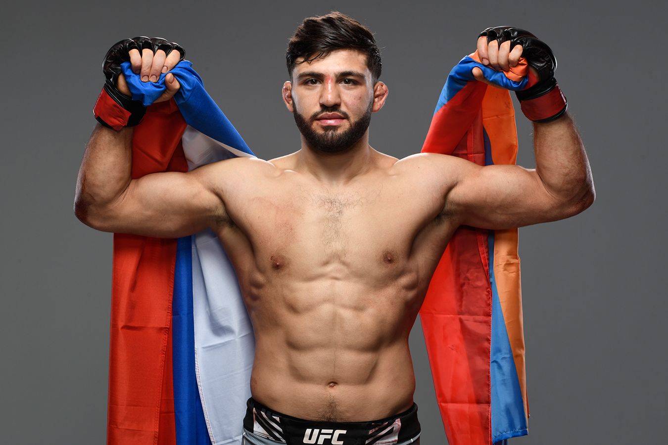 Царукян рассказал, как изменился его вес за время выступления в UFC