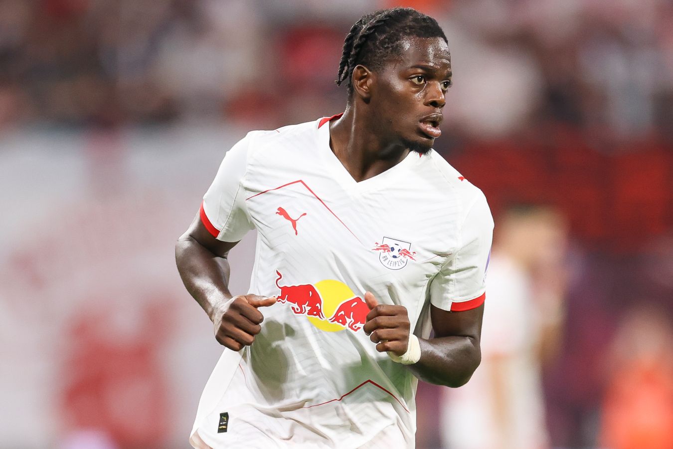 Ливерпуль может заменить ван Дейка защитником из Лейпцига TEAMtalk