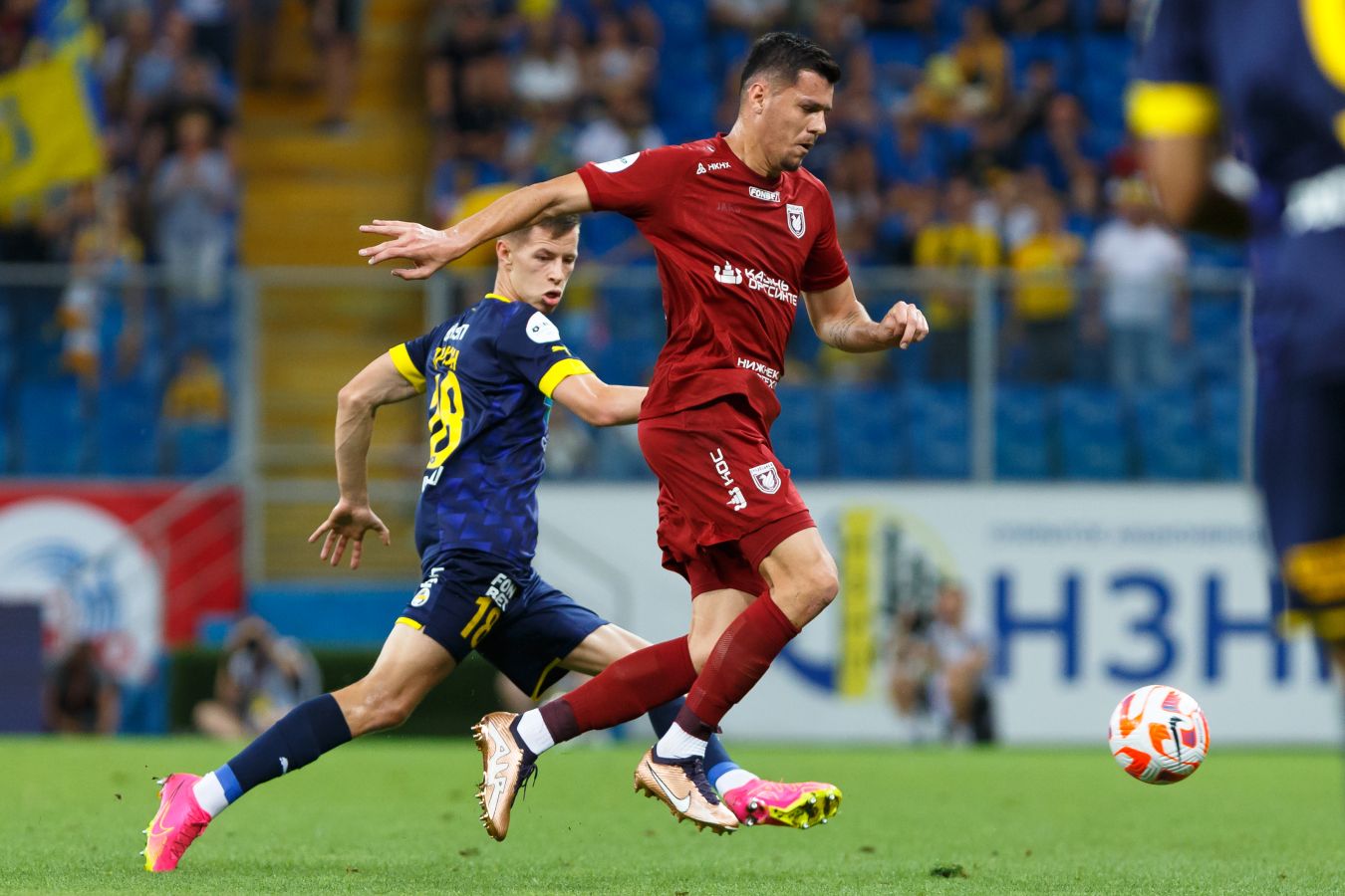 Футболист сборной Албании Мучи оценил уровень игры Даку