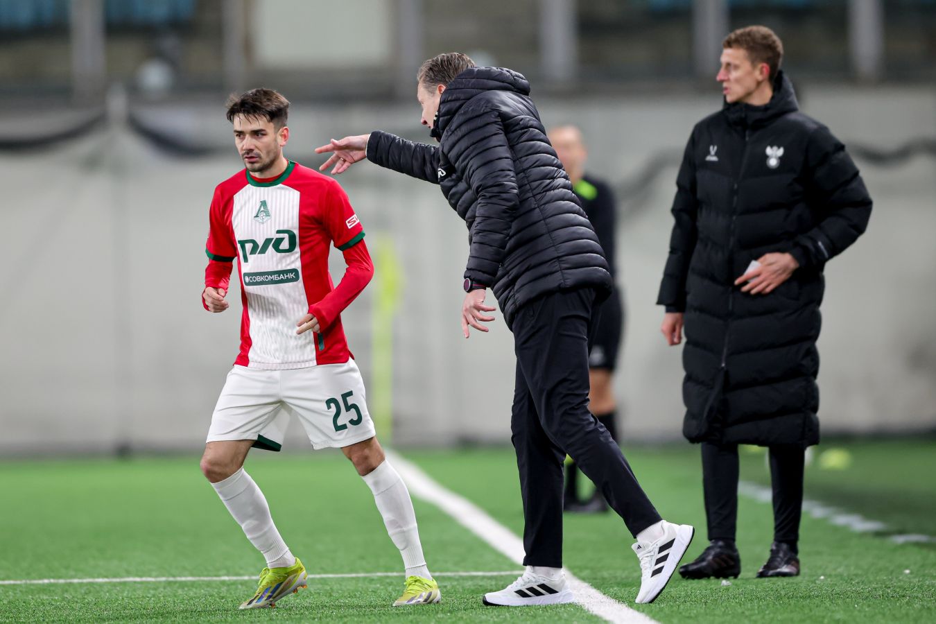 «Локомотив» одержал внушительную победу над «Акроном»