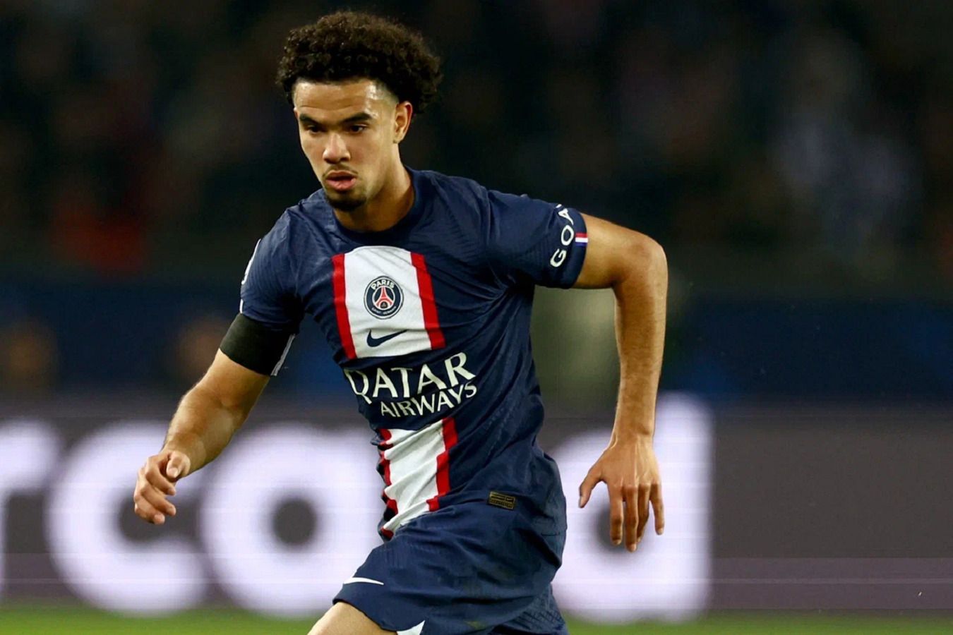 PSJ Emeri ilə yeni müqavilə imzalayır