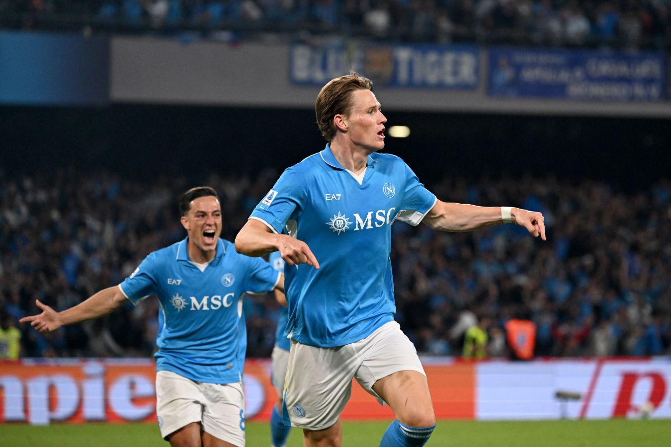 Тренер Наполи Антонио Конте прокомментировал травму Скотта Мактоминея