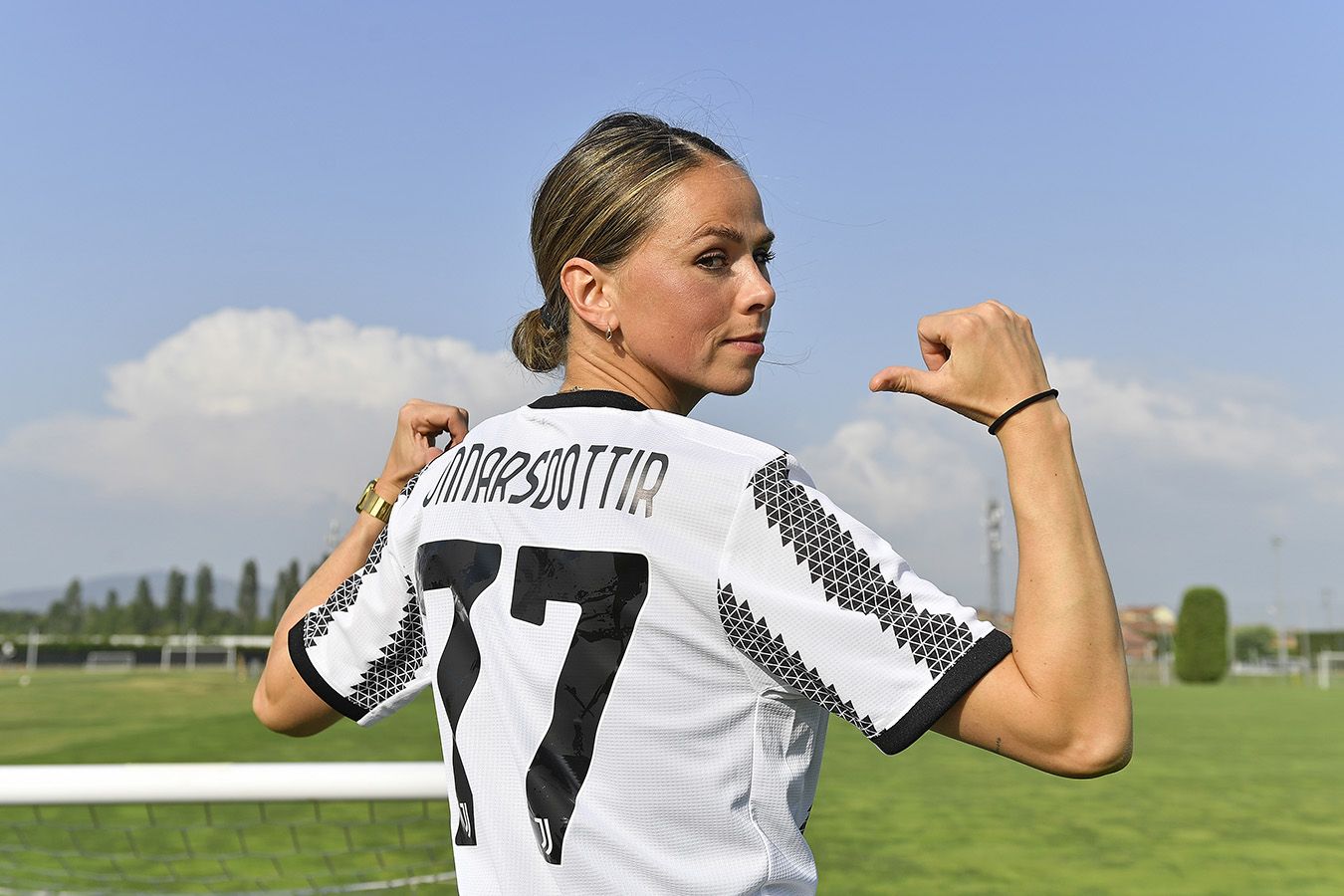 «Ювентус» объявил о переходе лучшей футболистки Исландии в свою женскую команду
