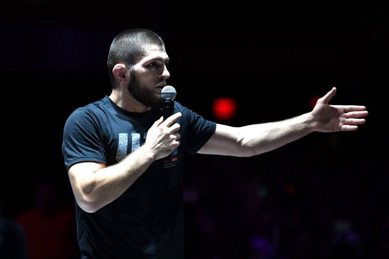 Зверь. Хабиб отреагировал на победу Магомедова в дебютном бою в UFC