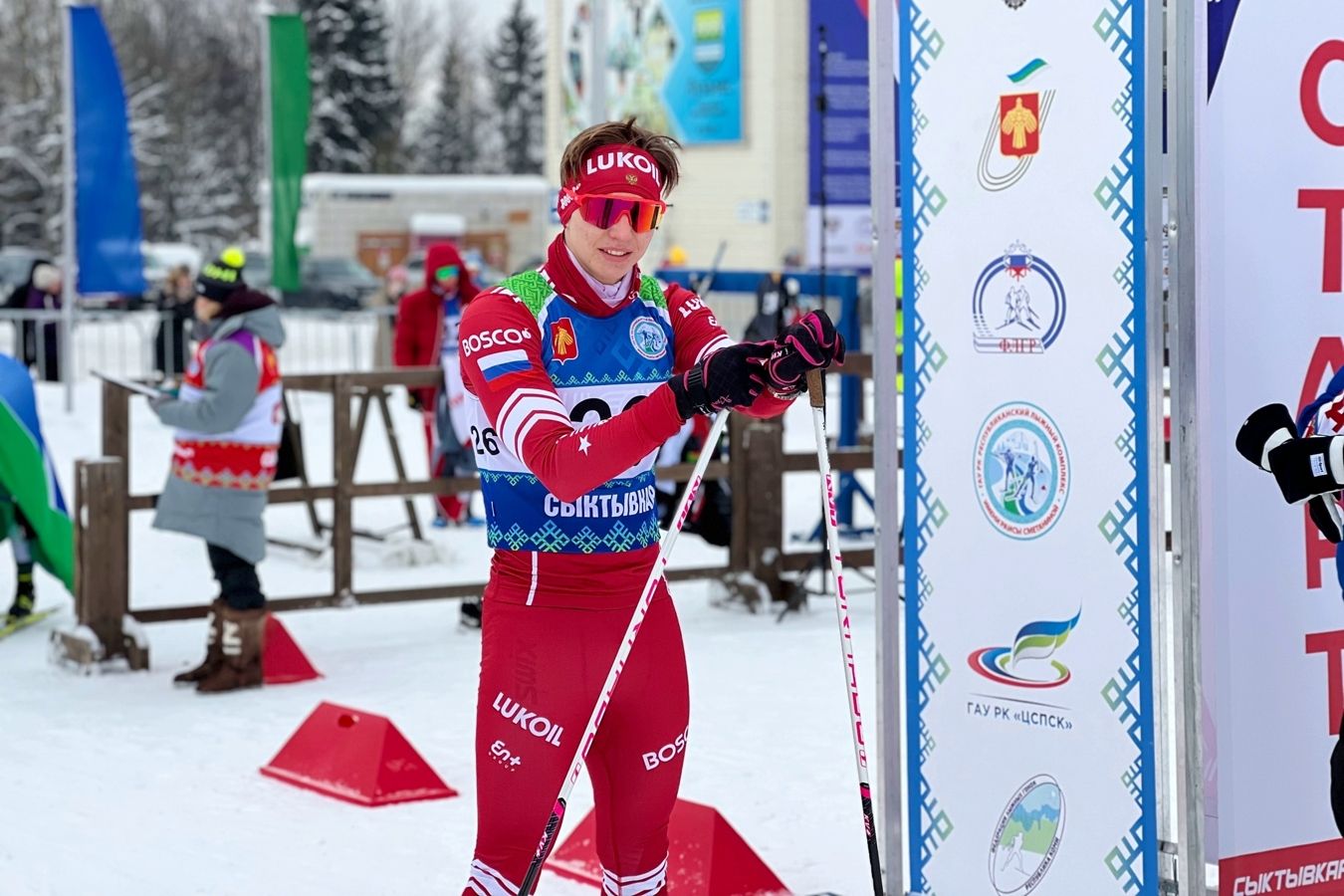 Легков: Коростелёв способен подвинуть Большунова - Чемпионат