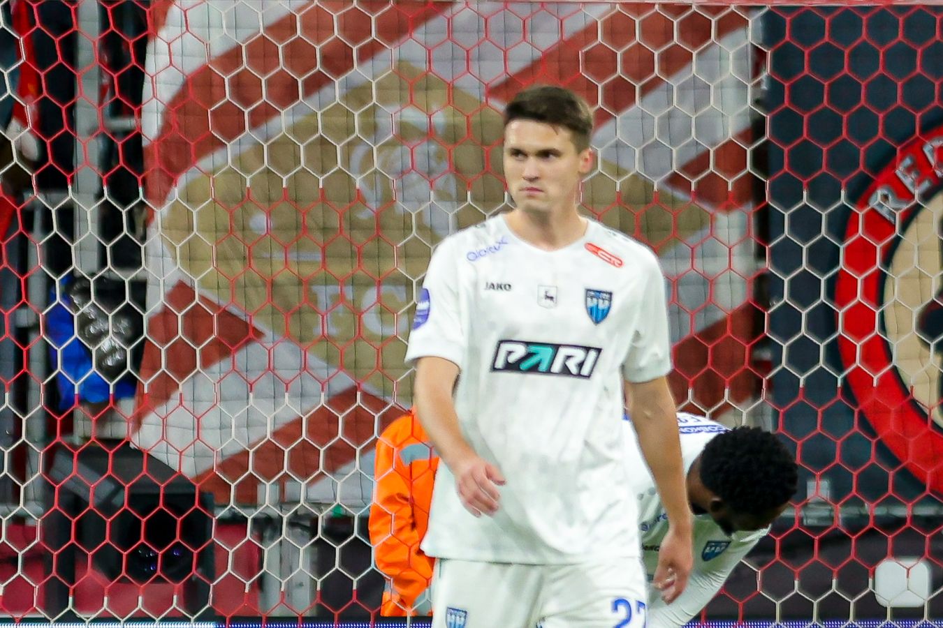 Я жил в табло на стадионе Локомотив. Грулёв  о бытовых трудностях