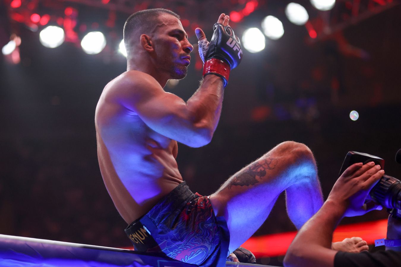 Александр Пантожа