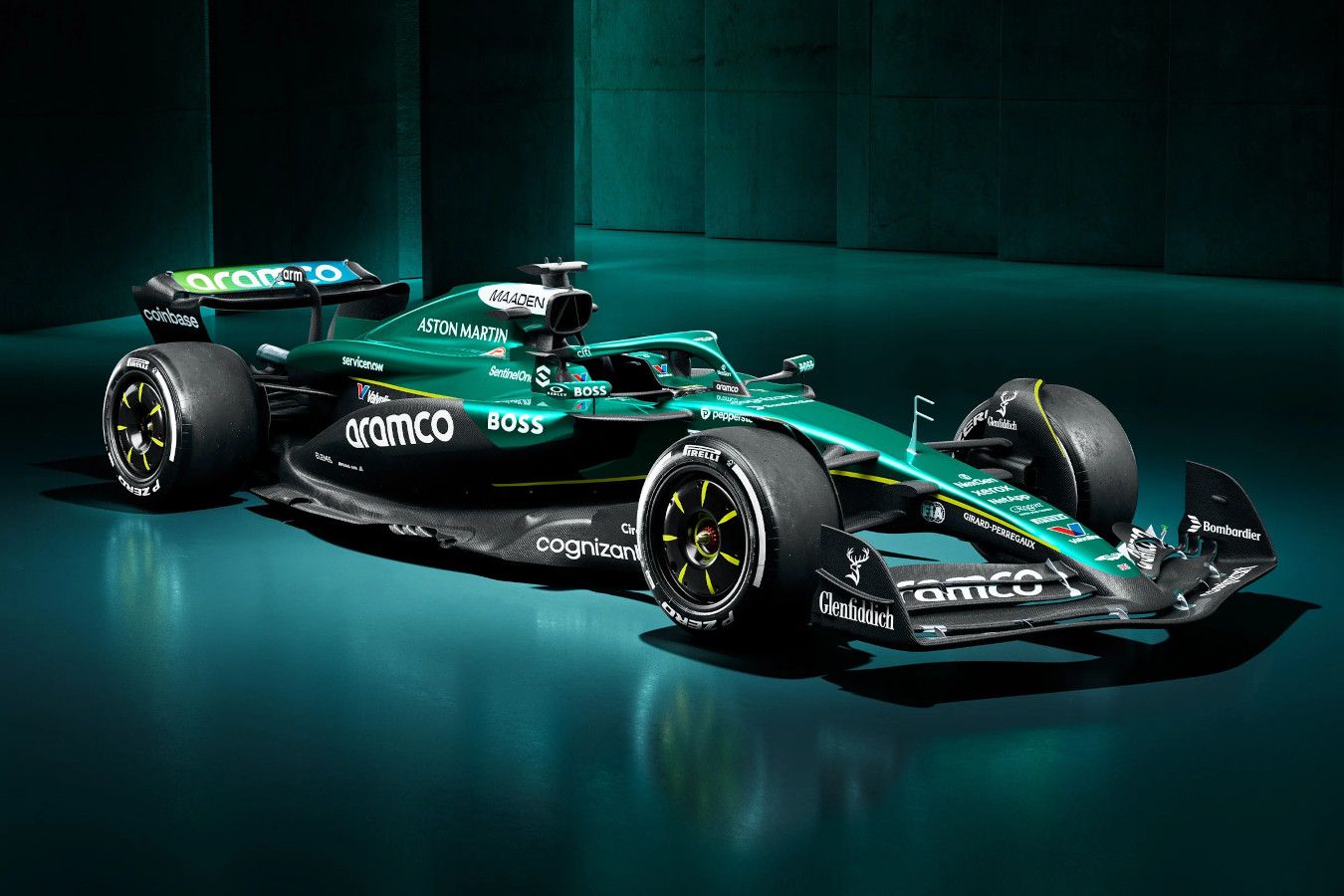 «Астон Мартин» AMR25 для Ф-1 сезона-2025