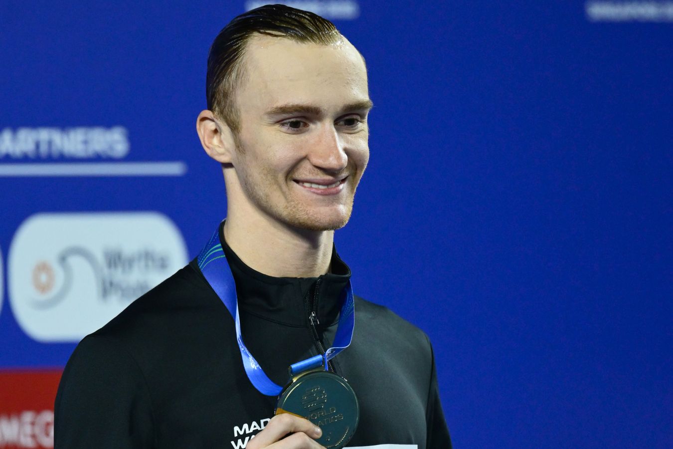 Со временем стало легче. Синхронист Мальцев  о работе в женском коллективе