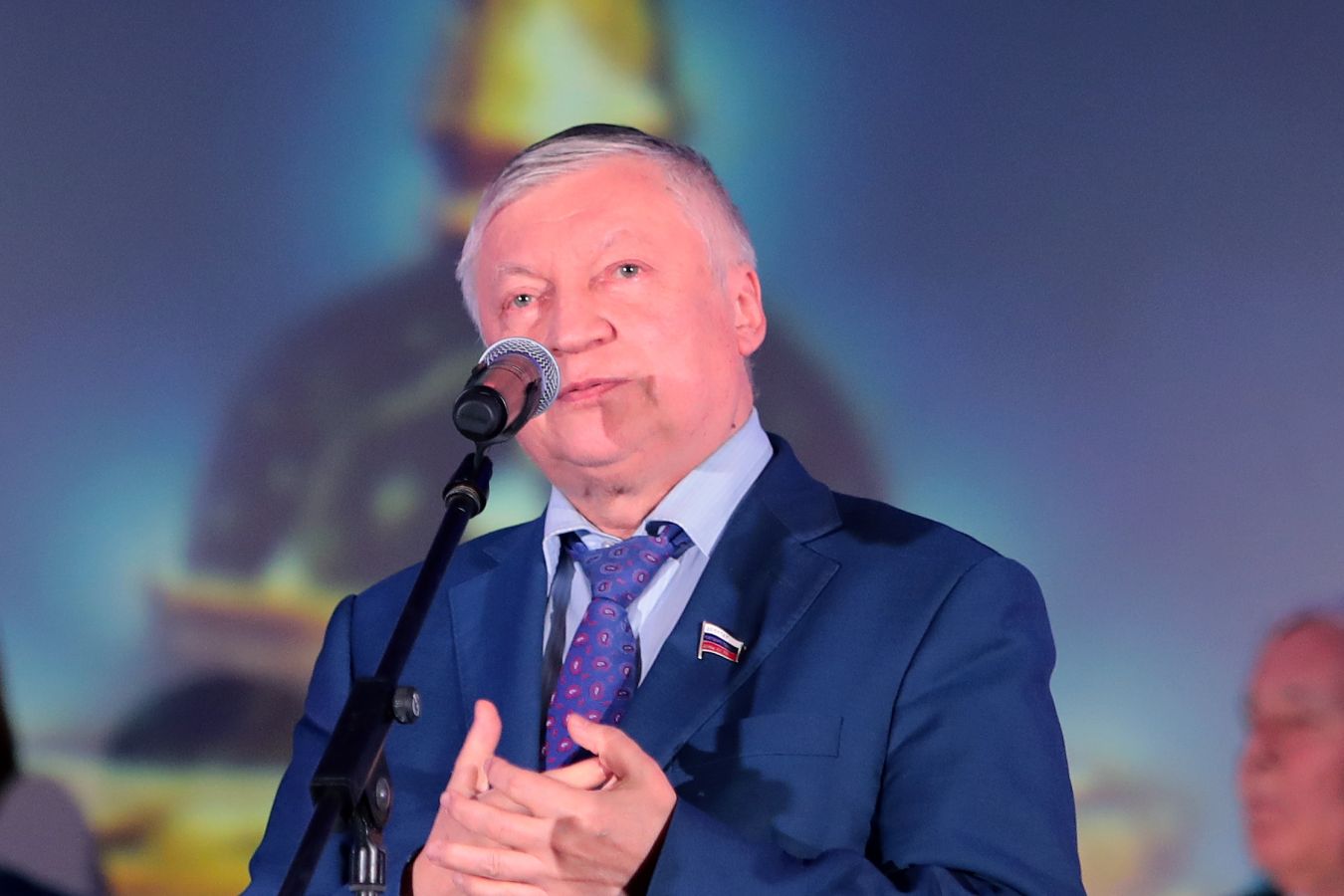 Карпов считает, что сегодня в нашей стране отсутствует ярко выраженная школа шахмат