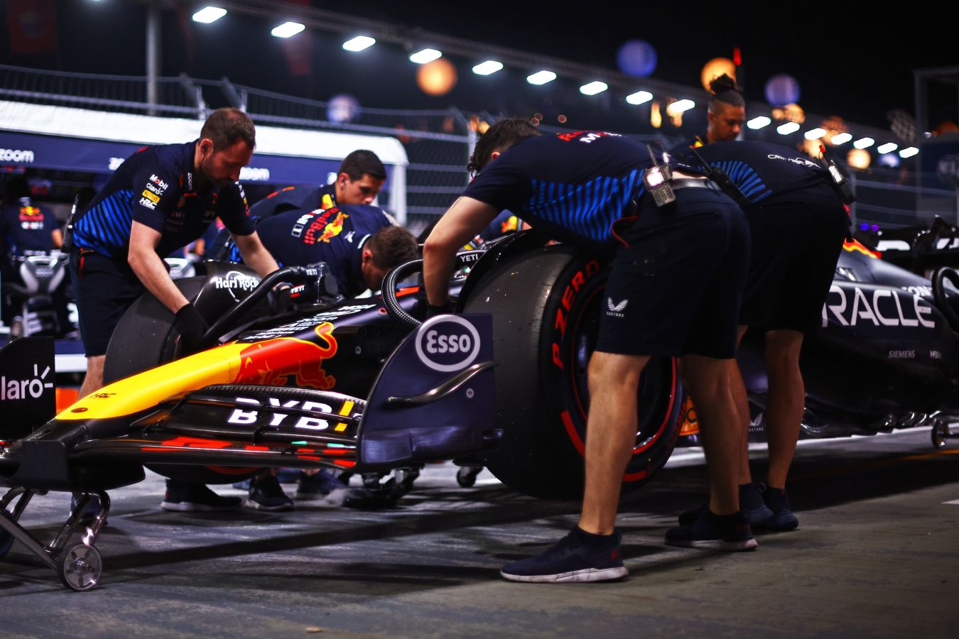 Эксперт объяснил, как Ред Булл будет агрессивно развивать болид Ф-1 в 2026-м