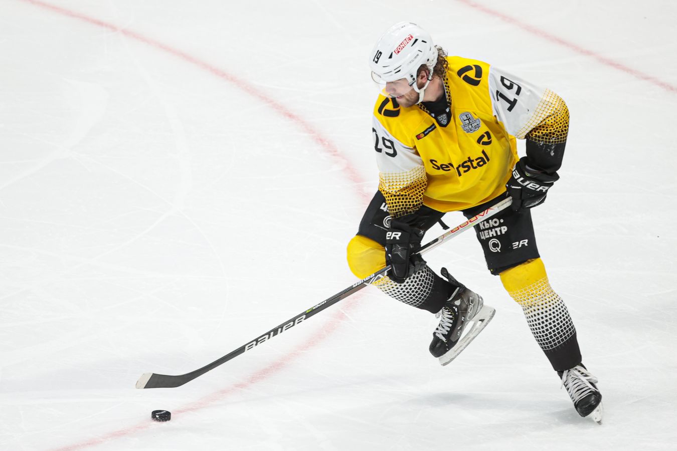 Хоккеиста Северстали могут отстранить от сборной Швеции из-за игры в России