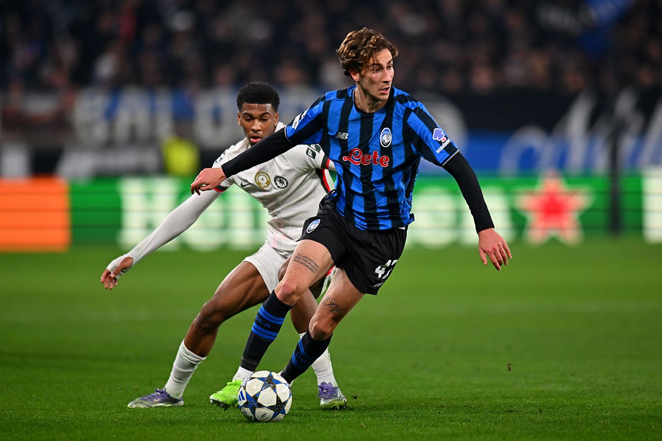 Видеообзор победы Аталанты над Челси в Лиге чемпионов