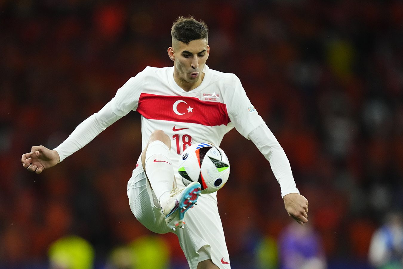 Защитник Турции Мюльдюр отправил мяч в свои ворота — это 10-й автогол на Евро-2024