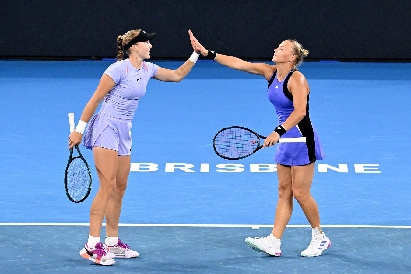 Мирра Андреева и Диана Шнайдер вышли во второй круг Australian Open — 2025 в паре