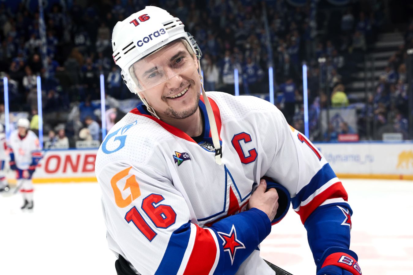 Сергей Плотников провёл 1000-й матч в КХЛ