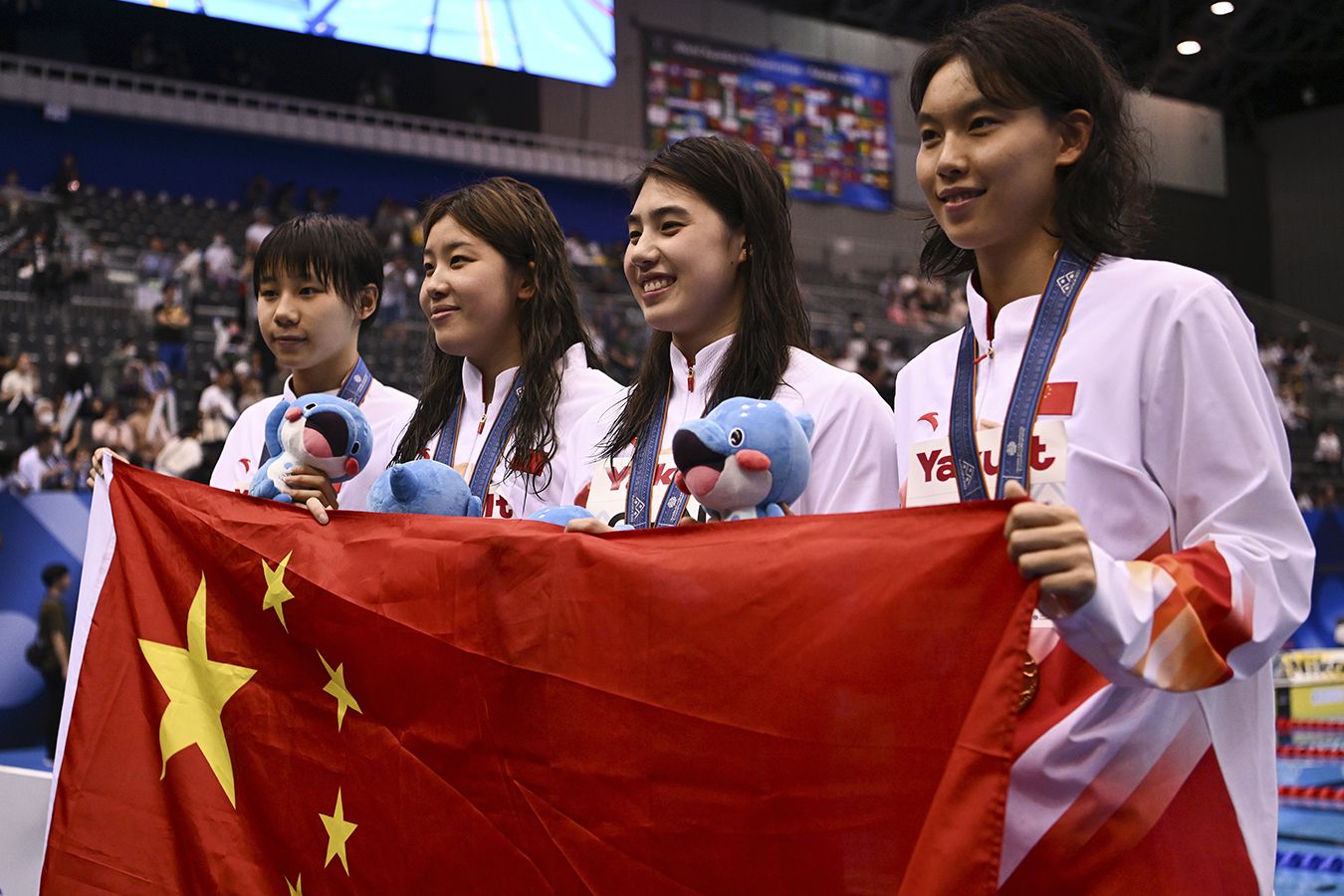 Китайских пловцов поймали на «допинге Валиевой». Почему же их допустили до Олимпиады?