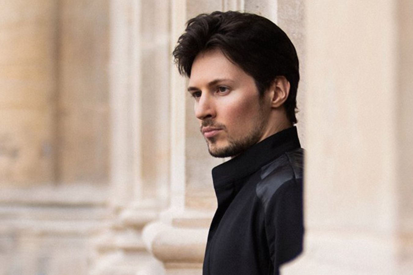 Содержание основателя Телеграма Павла Дурова под стражей продлили ещё на 48 часов