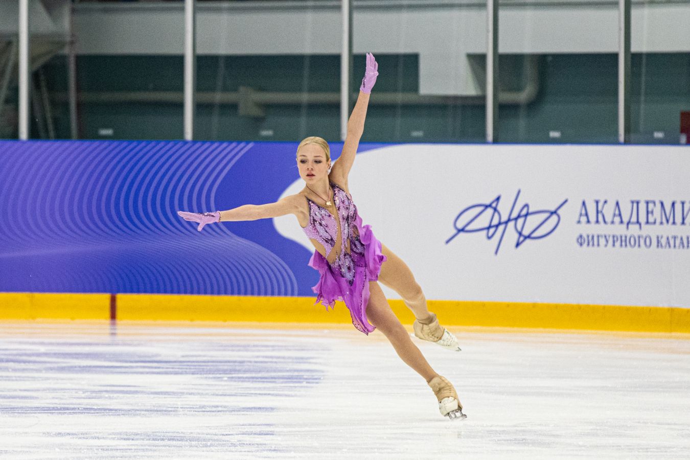 Елена Костылева