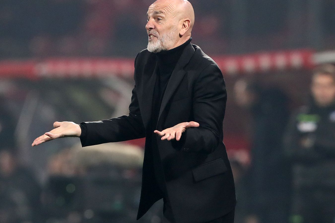 «Милан» уведомил Пиоли, что в новом сезоне у команды будет новый тренер