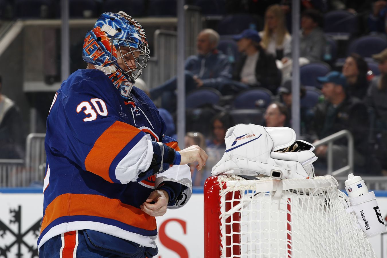 Сорокин вышел на первое место в истории Айлендерс по сухим матчам с учётом плей-офф