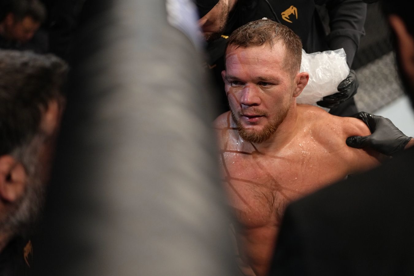 Видеообзор поражения Яна в бою с Двалишвили на турнире UFC