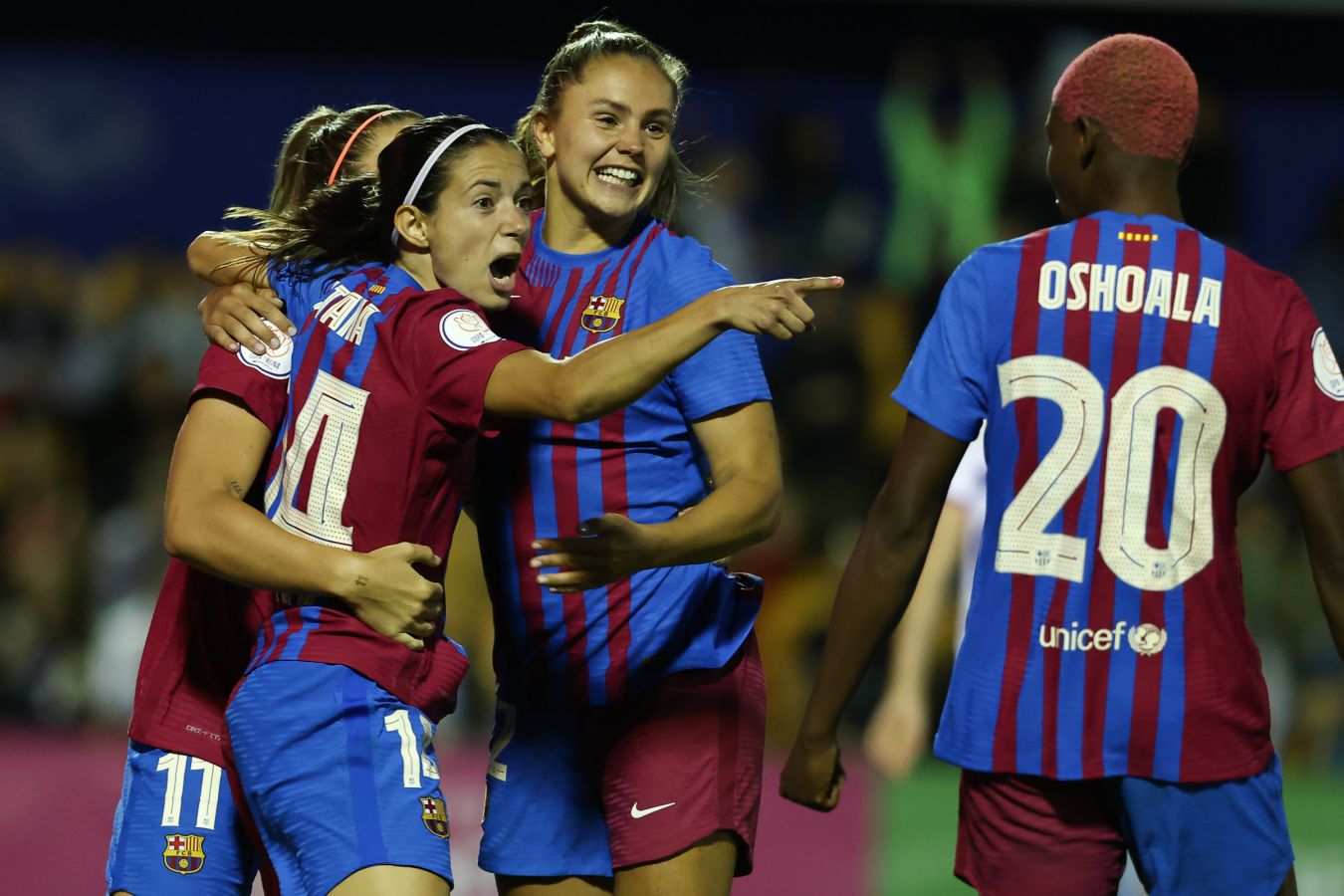Женские «Лион» и «Барселона» выносят соперников, и это на самом деле плохо  — женский футбол, статистика, girl power - Чемпионат
