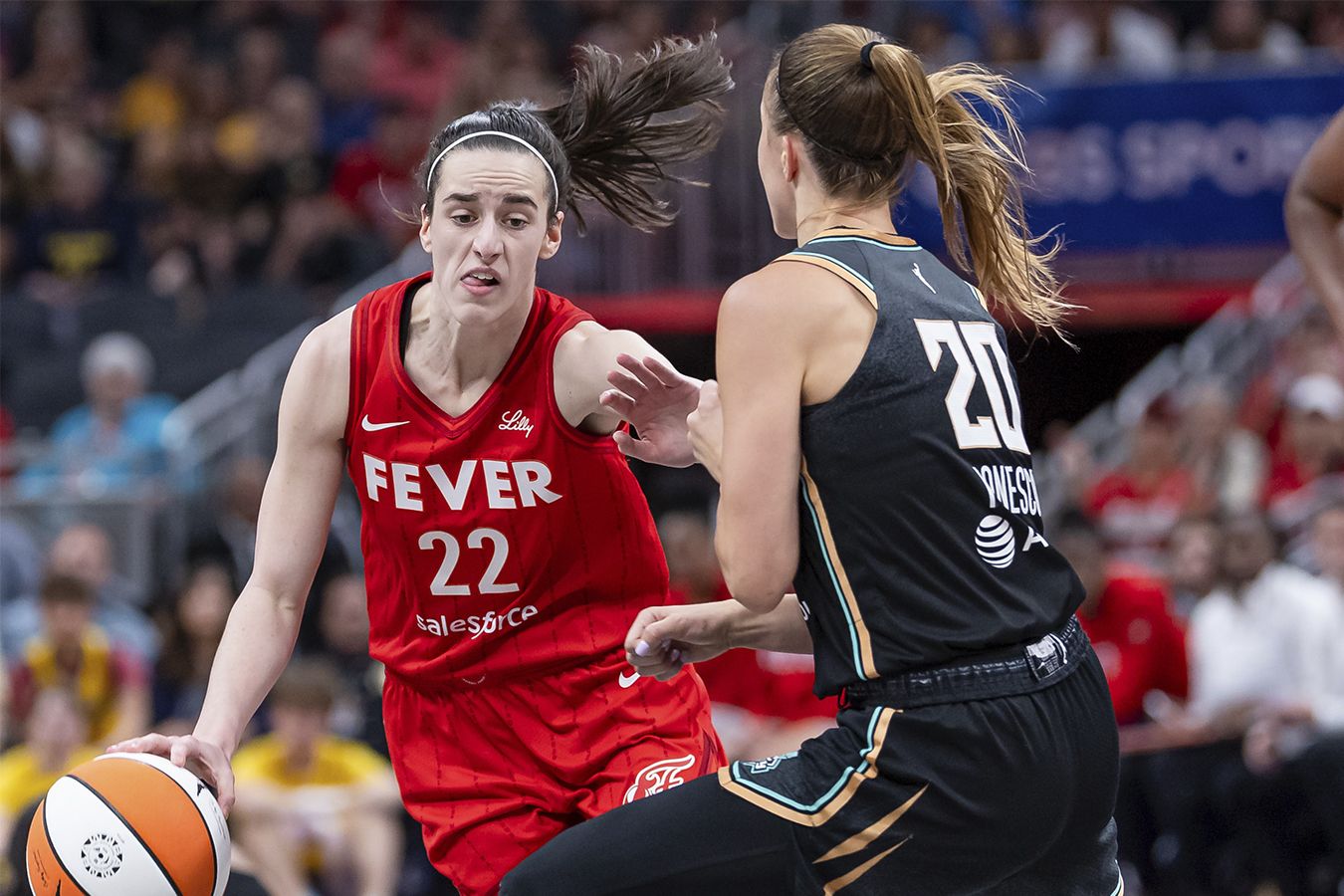 Владелец клуба: почему выбрали Кларк спортсменом года, а не написали «WNBA — лига года»?