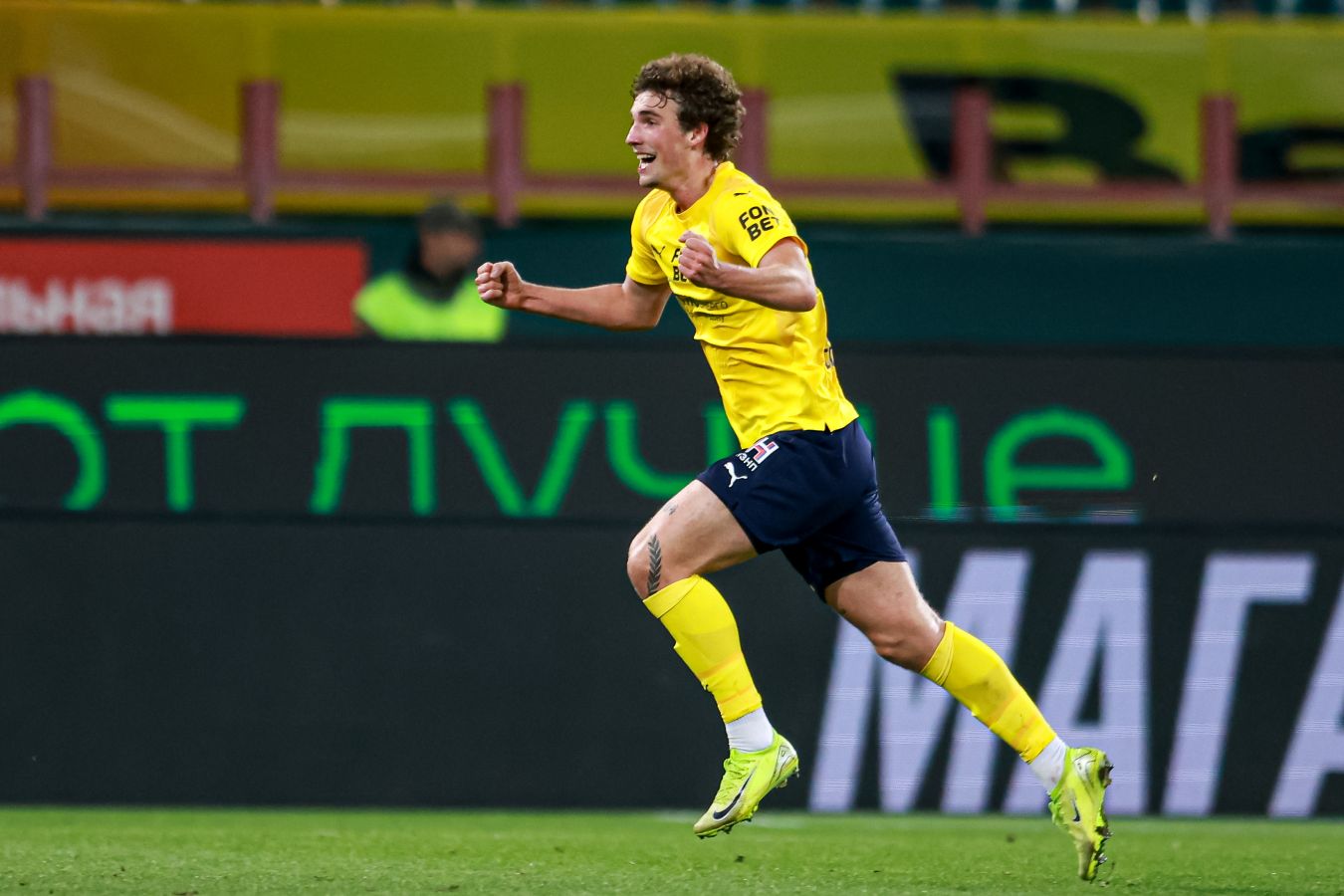 Игрок Ростова о финансовых проблемах клуба: слухи, чтобы сбить наш боевой дух