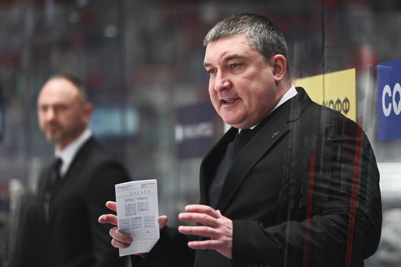 «Сибирь» почти нашла тренера, в КХЛ перенесли матчи плей-офф. Итоги дня в хоккее