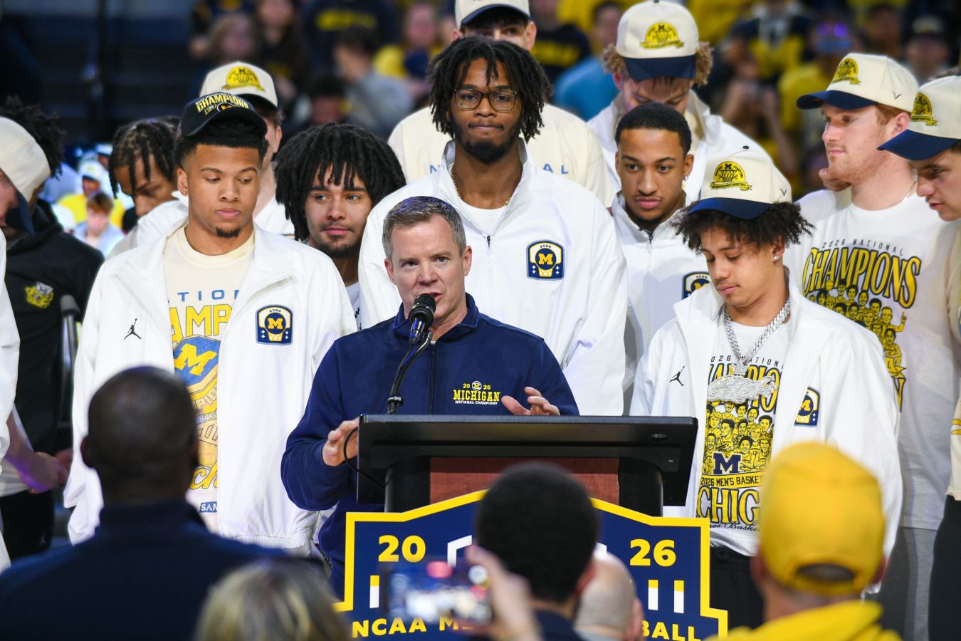 Вся суть студенческого спорта в США