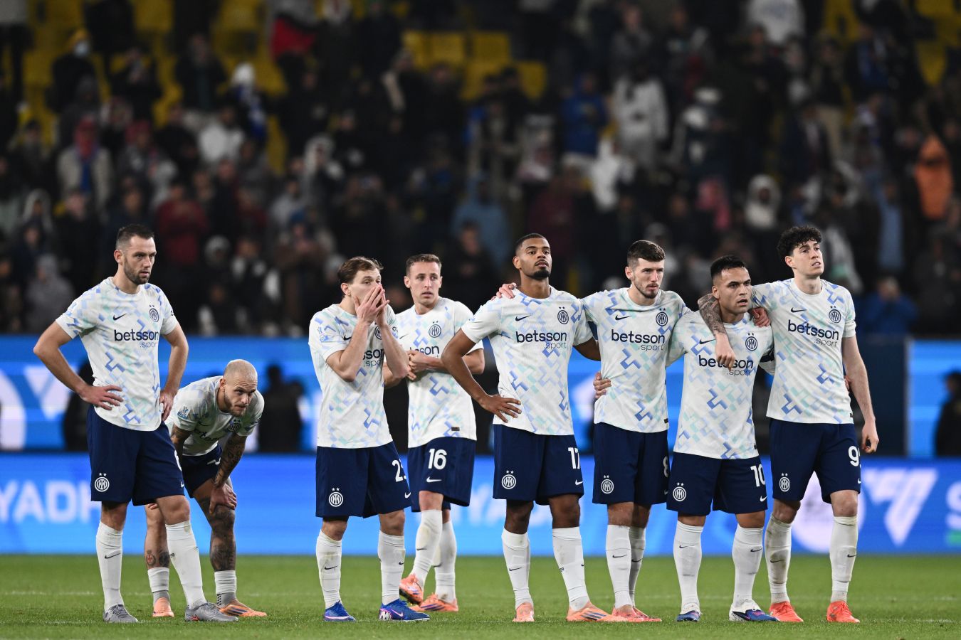 Драматичный исход полуфинала Суперкубка Италии