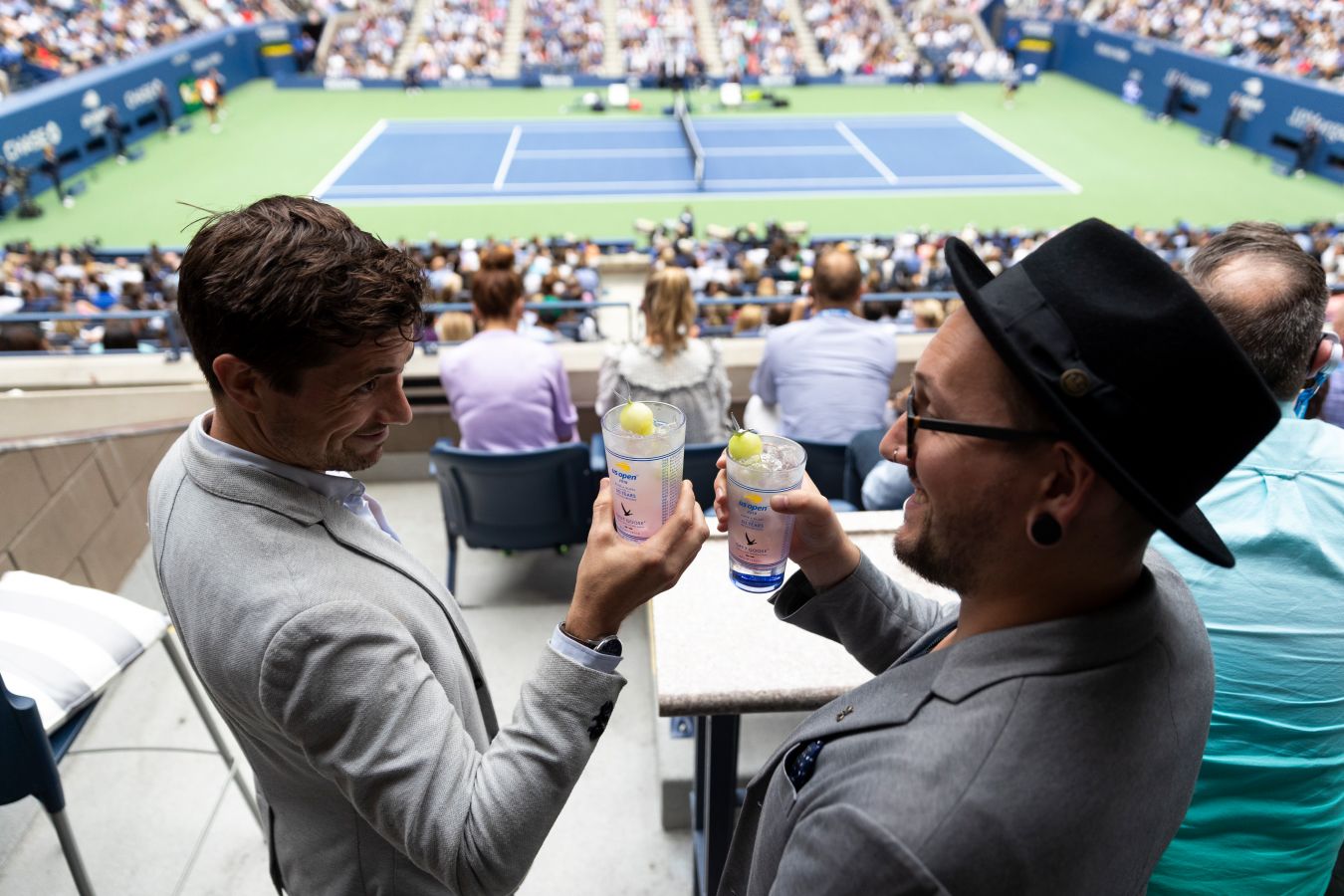 Теннис, US Open, коктейль Honey Deuce: сколько продают напитка, какой  доход, кто придумал, стоимость - Чемпионат