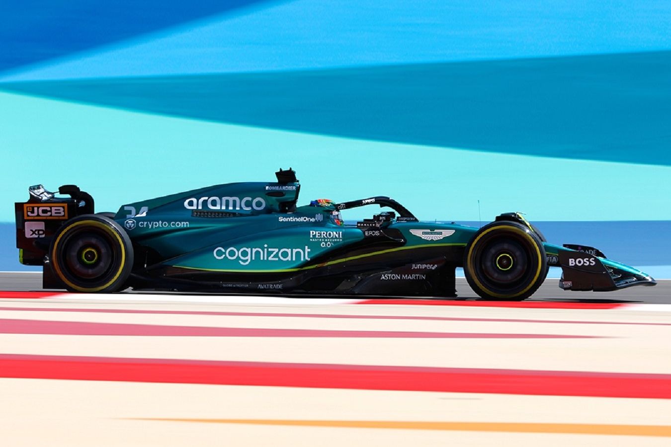 Алонсо прокомментировал лучший результат в пятничных тренировках Гран-при Бахрейна