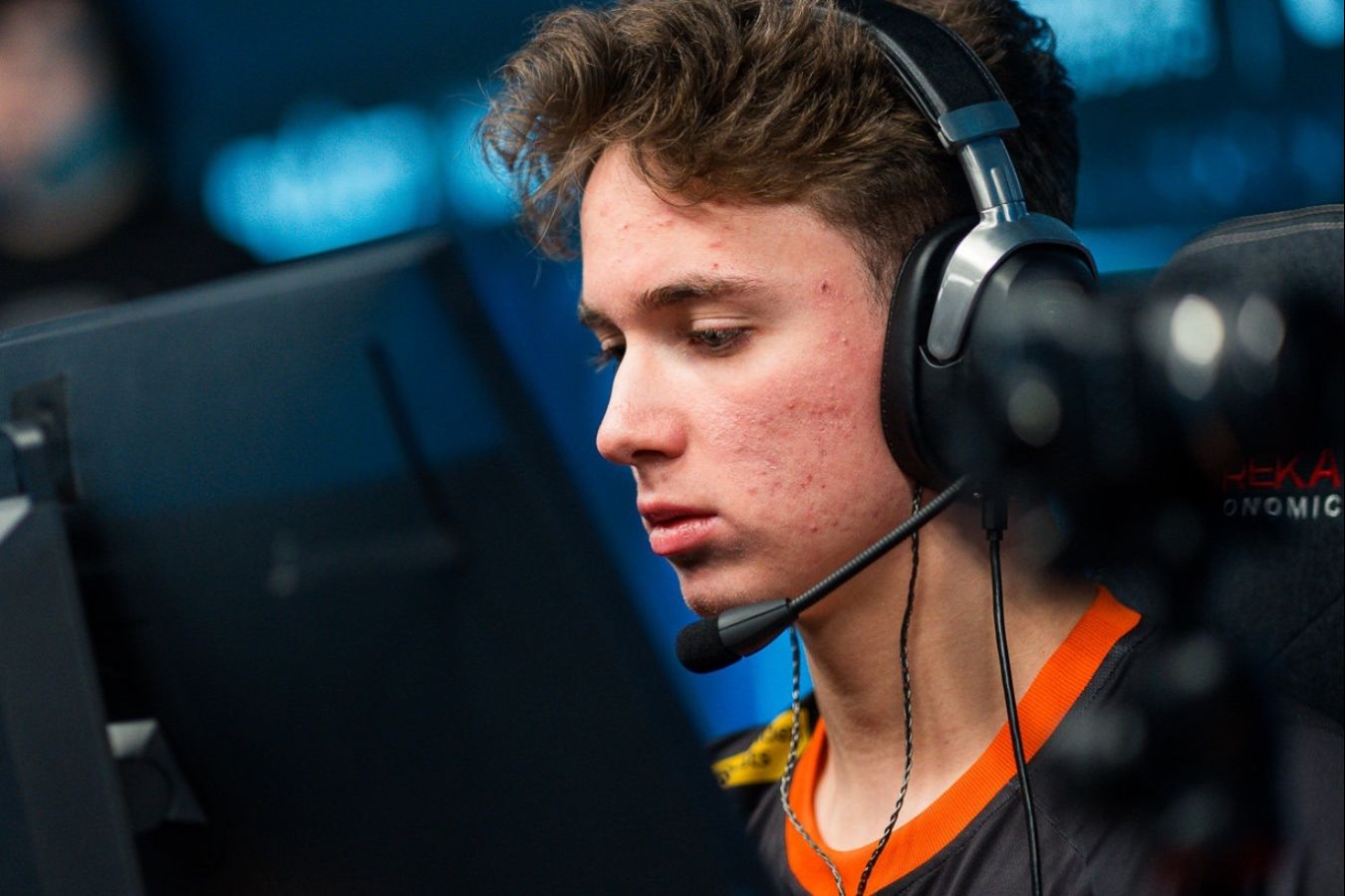 Virtus.pro продлила контракт с российской командой по R6 на два года