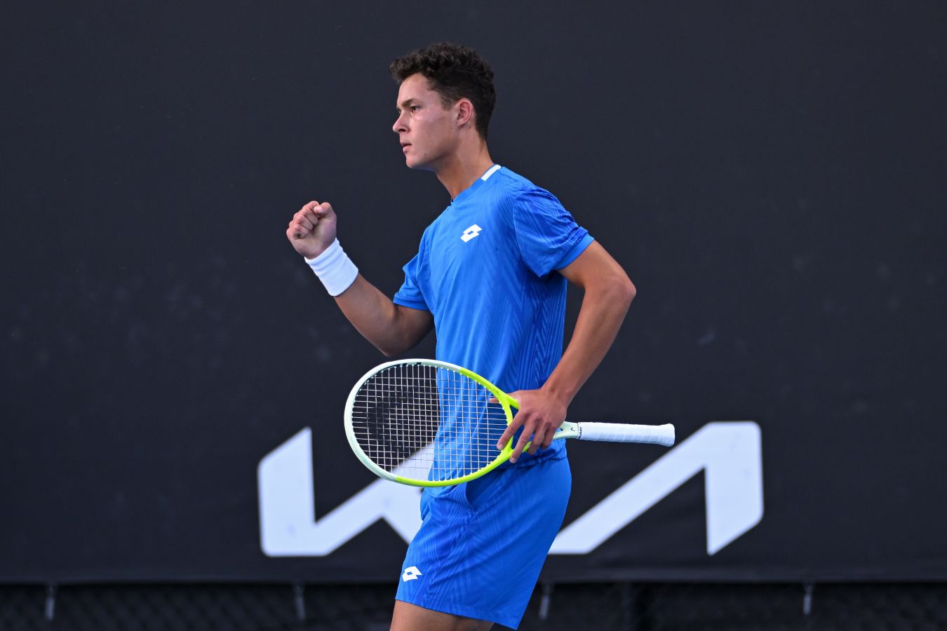 16-летний Савва Рыбкин вышел в 1/8 финала юниорского Australian Open  2026