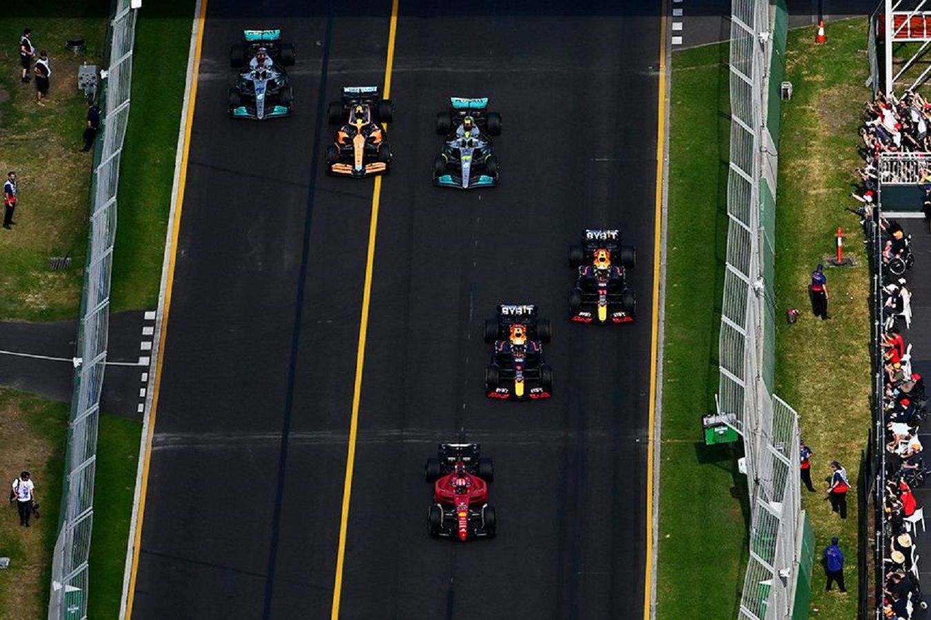 В Формуле-1 хотят изменить формат спринтов, чтобы они не влияли на стартовую решётку гонки