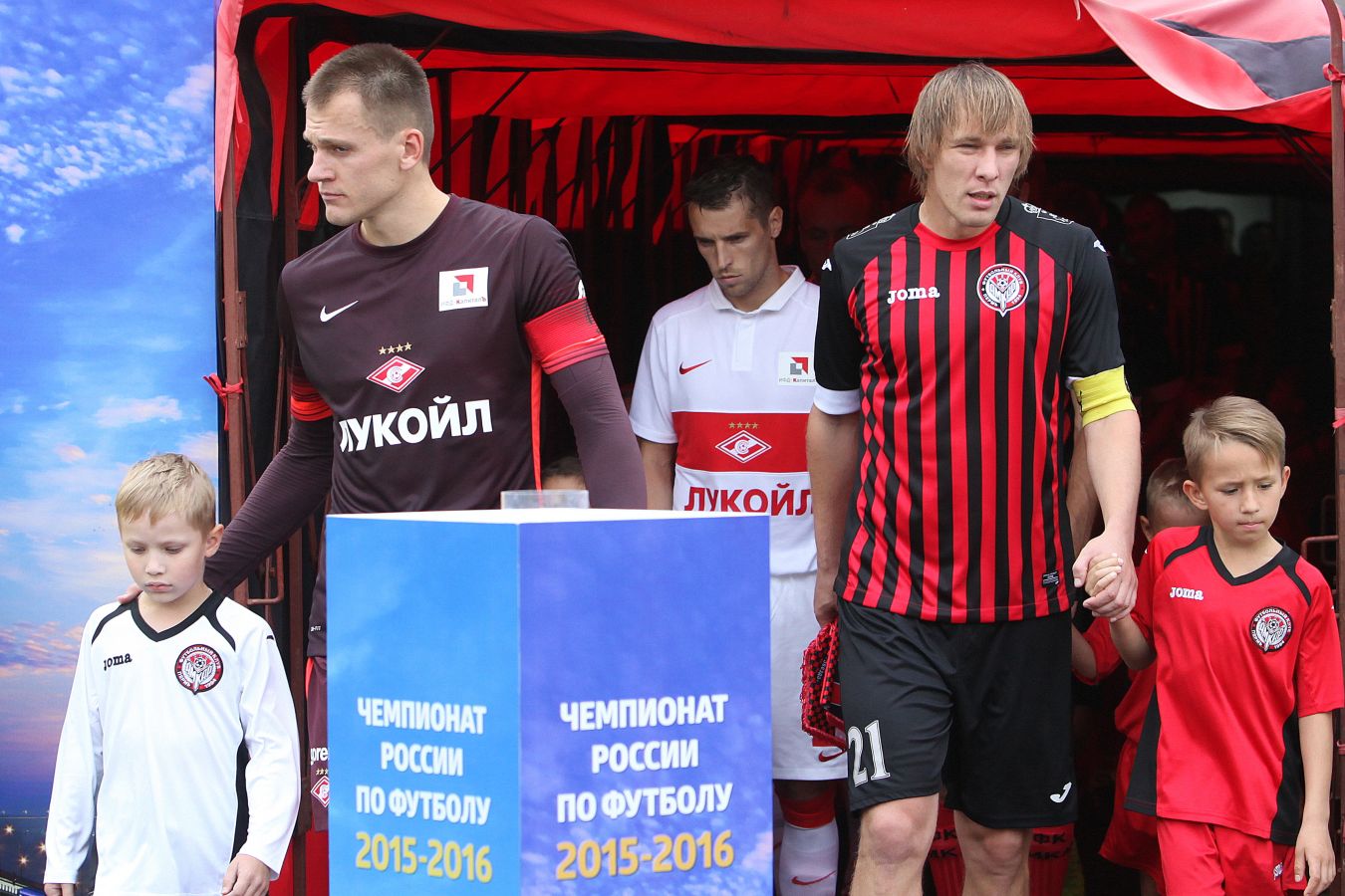 Белоруков: за деньги, которые мне должны Амкар и Анжи, можно купить несколько квартир